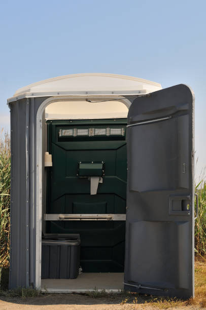 Best Handicap porta potty rental  in Edgar, WI